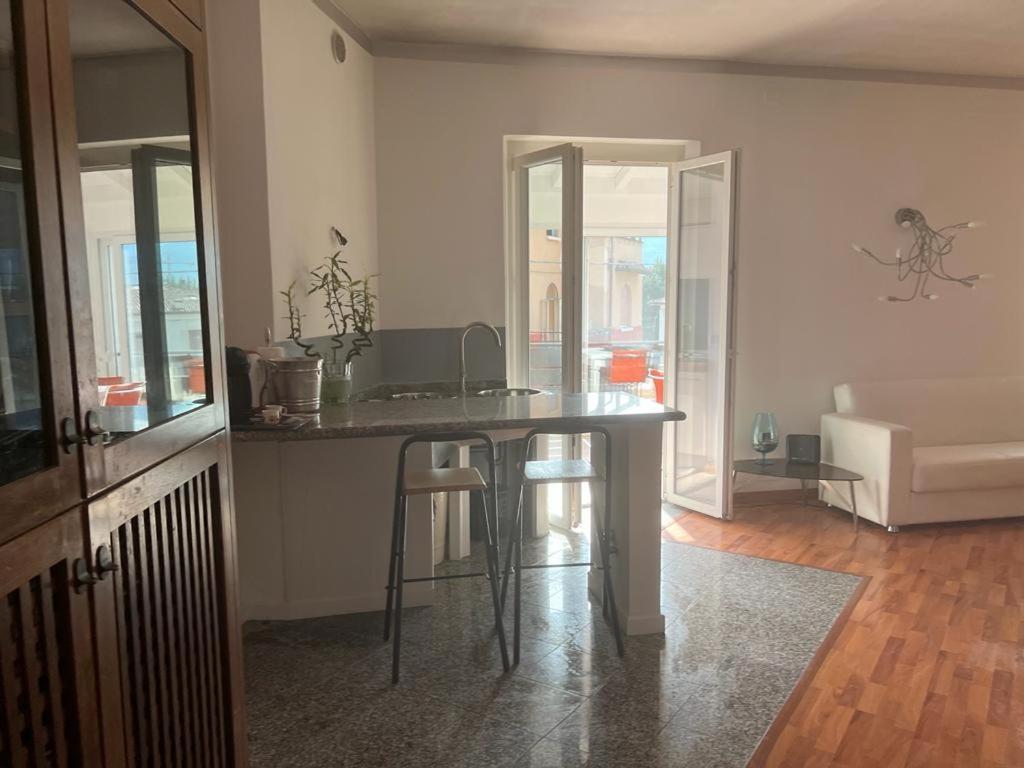 Apartamento Garda 33 Caprino Veronese Habitación foto