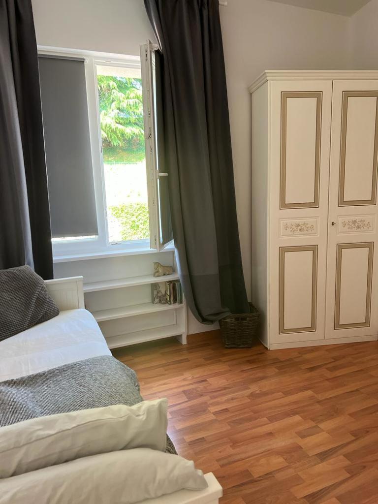 Apartamento Garda 33 Caprino Veronese Habitación foto