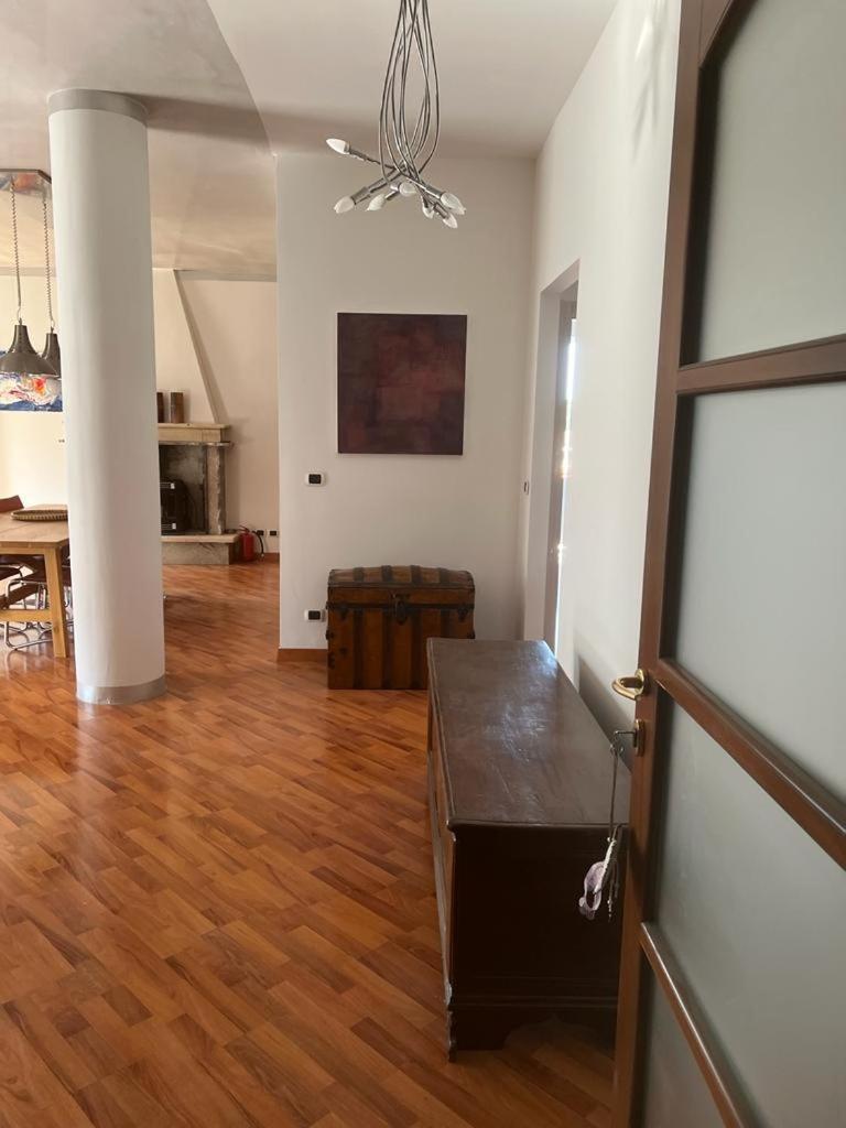 Apartamento Garda 33 Caprino Veronese Habitación foto