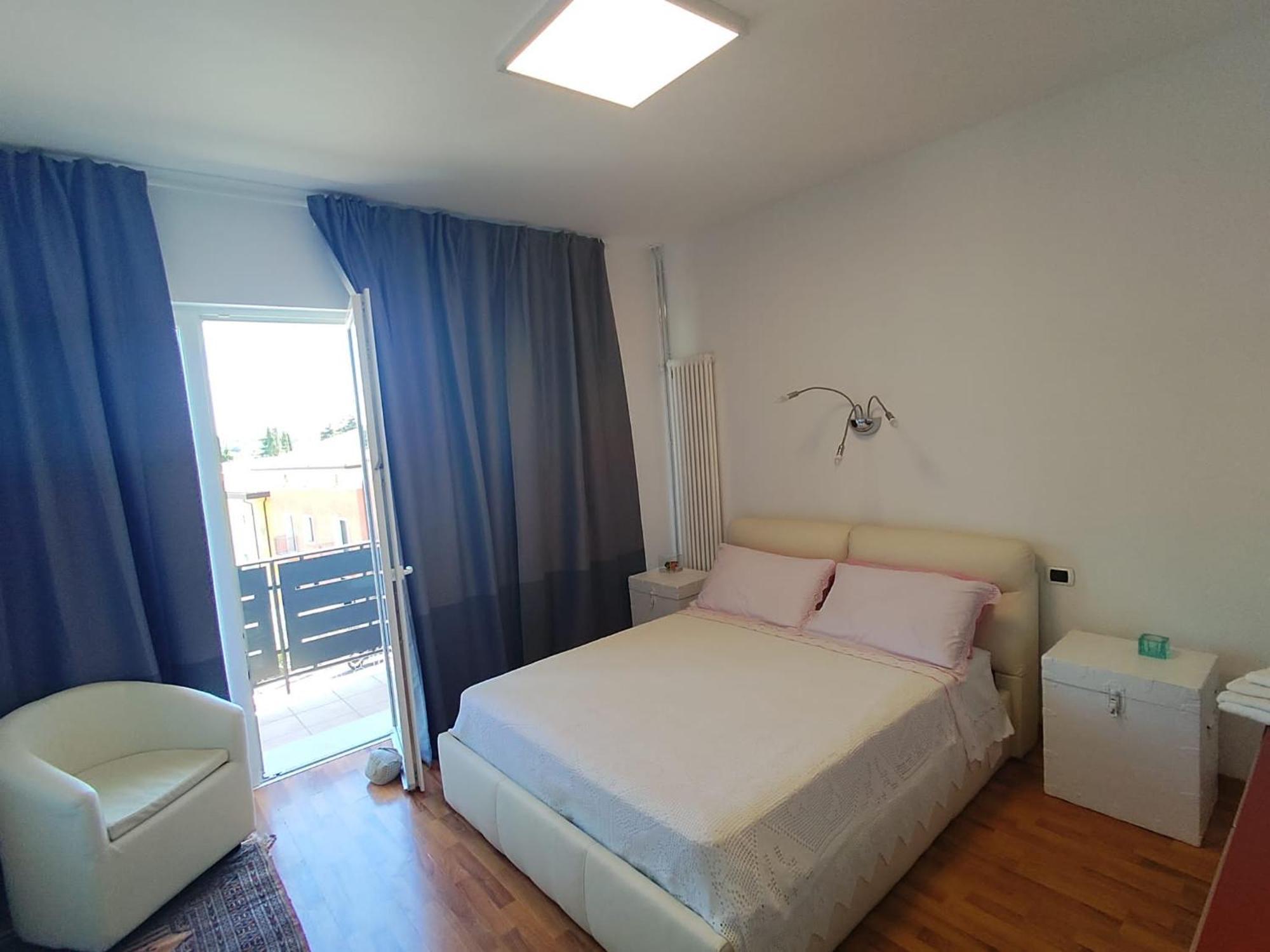 Apartamento Garda 33 Caprino Veronese Habitación foto